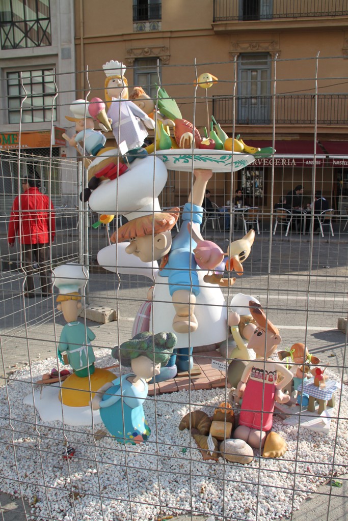 Totfalles: General Pando-Serrano Flores
